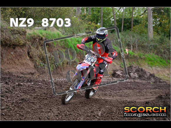 Thur31Oct-049