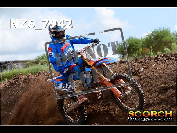 Experts-108