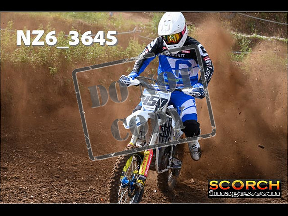 Experts-071
