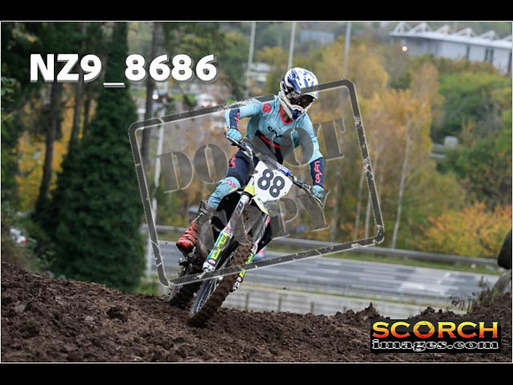 Thur31Oct-032
