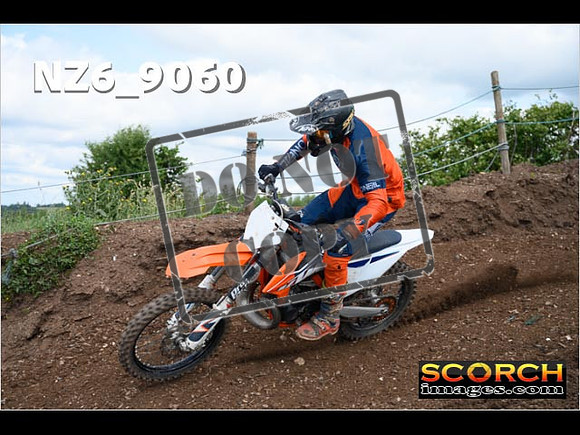 Experts-125