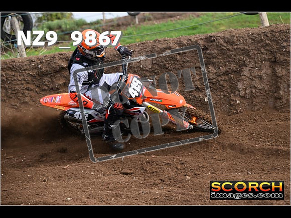 Experts-027