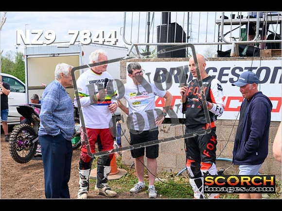 Randoms-134