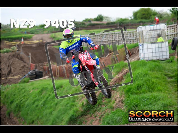 Experts-114
