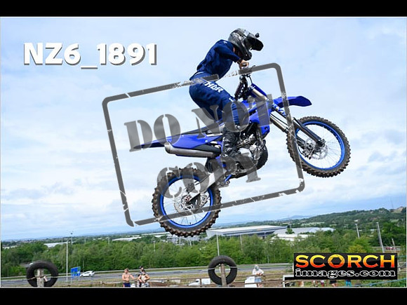 IntersBlue-046