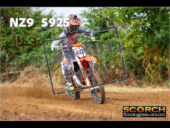85's-049