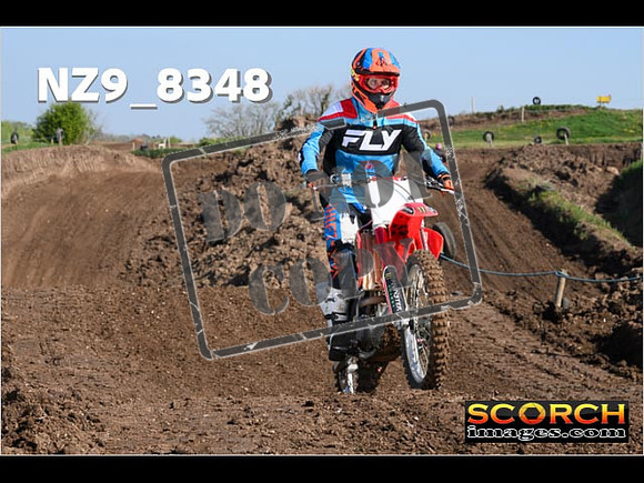 Thur10Apr-133