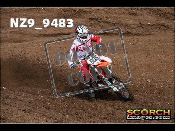 Experts-006