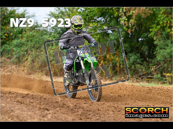 85's-047