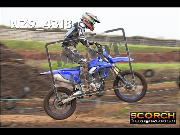 Experts-165
