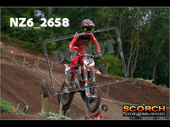 Youth-075