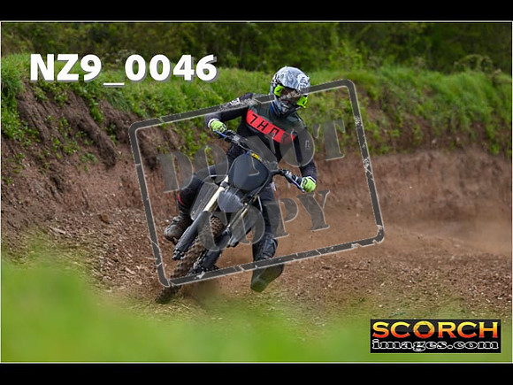 Thur25Apr-167