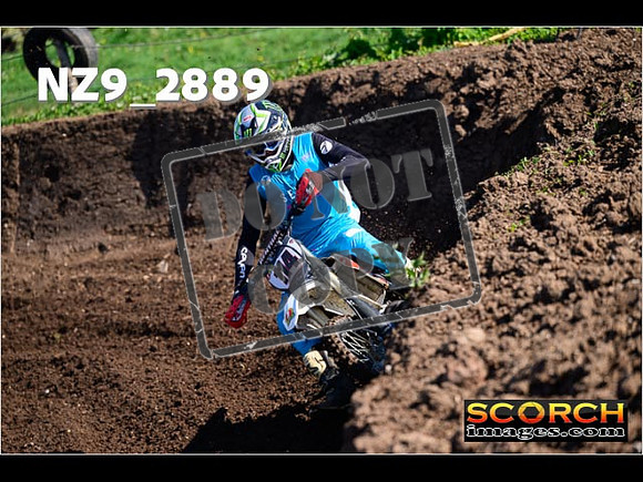 Experts-062
