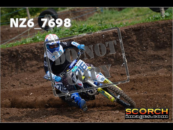 Experts-078