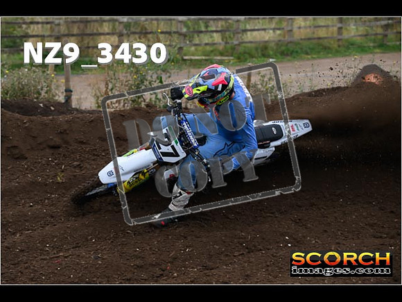 Experts-087
