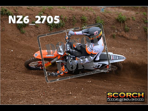 Experts-099
