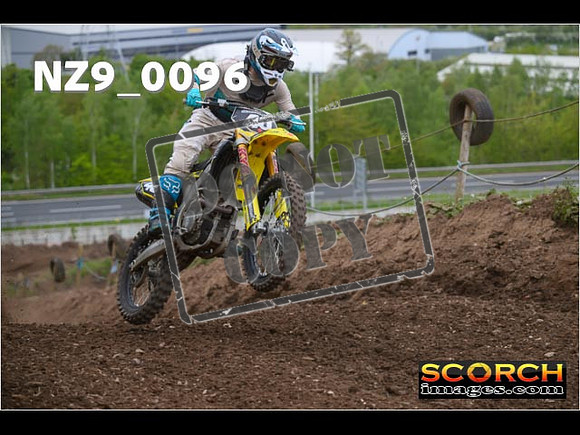 Thur25Apr-214