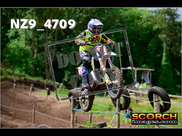Youth-075