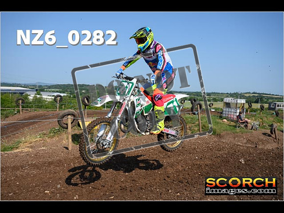 Thur19Jun-017