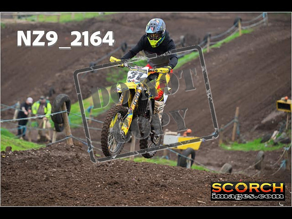 Thur 02 May-048