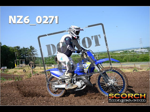 Thur19Jun-008