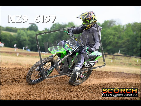 85's-072