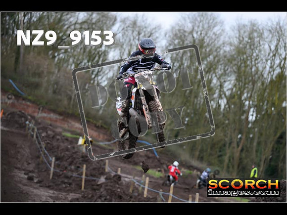 Experts-070
