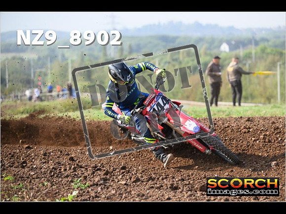 Experts-106