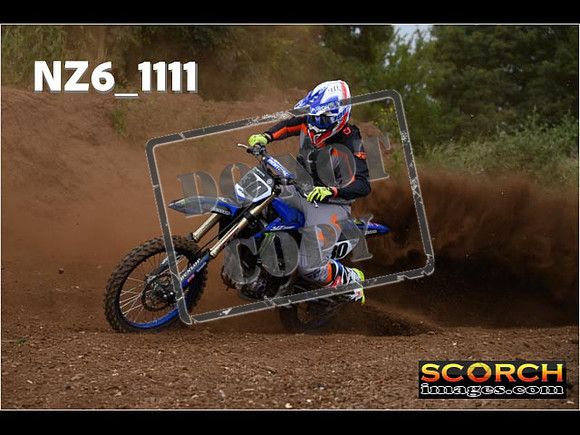 Experts-099