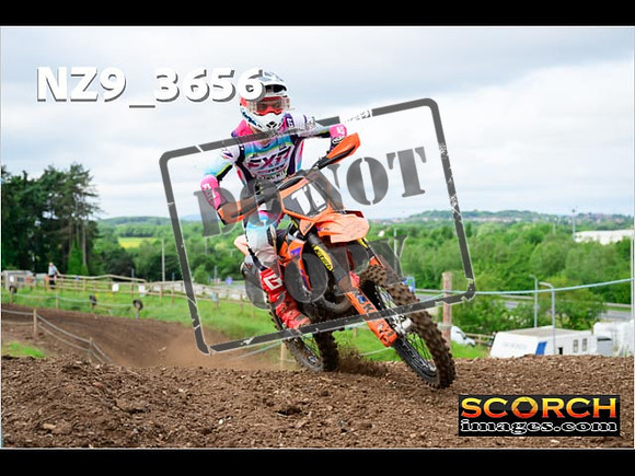Experts-105