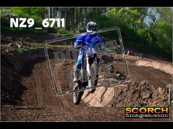 Thur01May-013