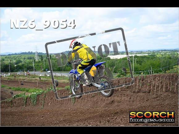 Experts-119