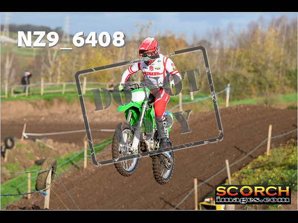 Experts-023