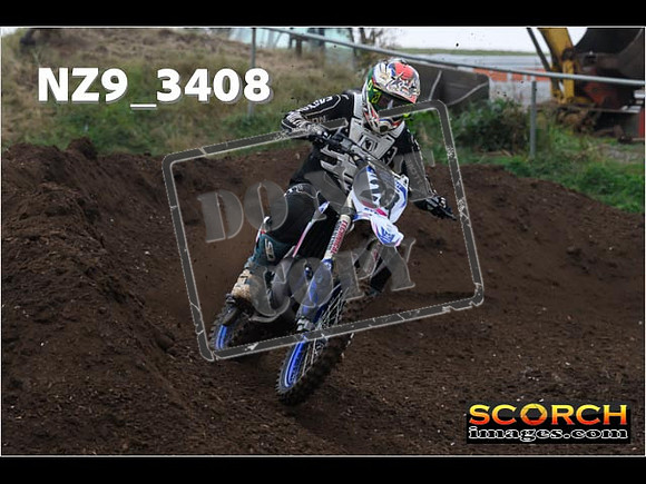 Experts-067