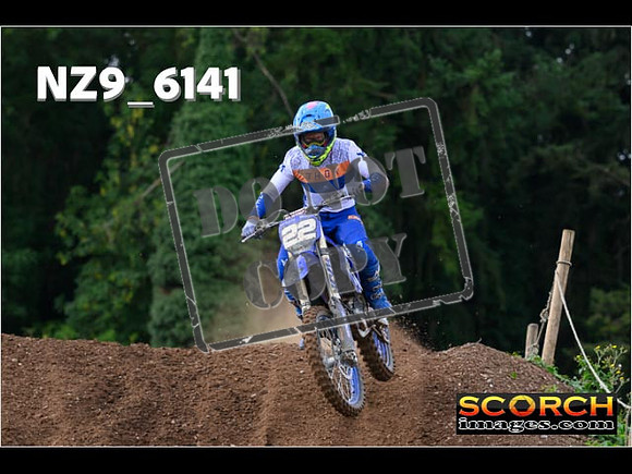 Thur14Aug-004