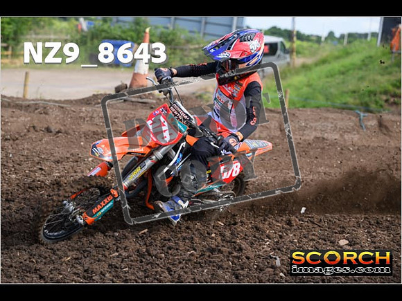 Thur27Jun-006