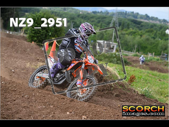 Inters-084