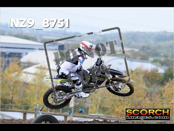 Thur31Oct-097