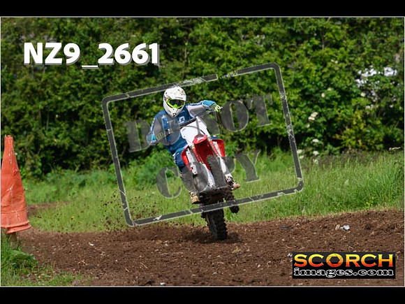 Experts-107