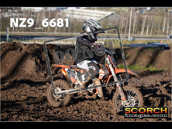 Youth-079