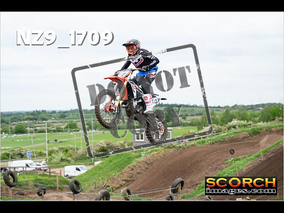 Thur08May-029
