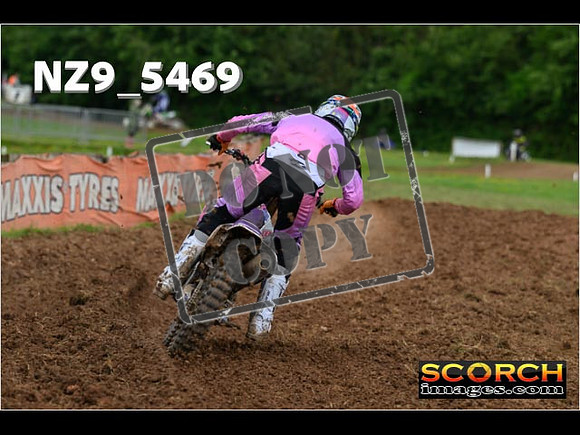 Experts-400