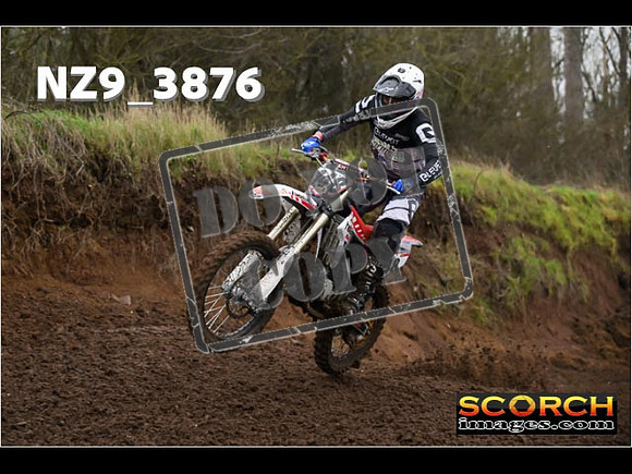 Experts-071