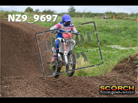 Experts-092