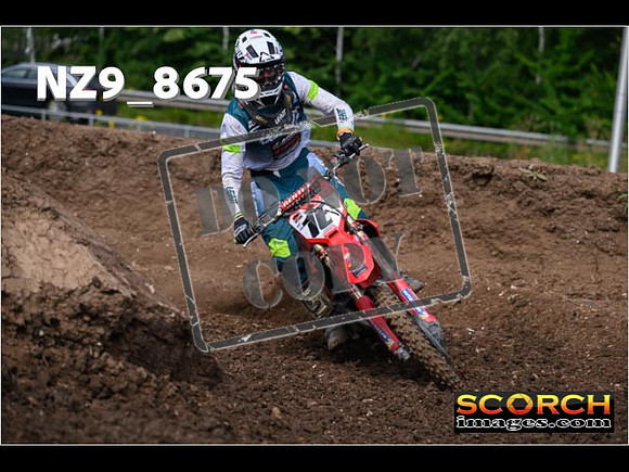 Thur27Jun-036