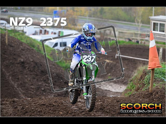 Youth-037