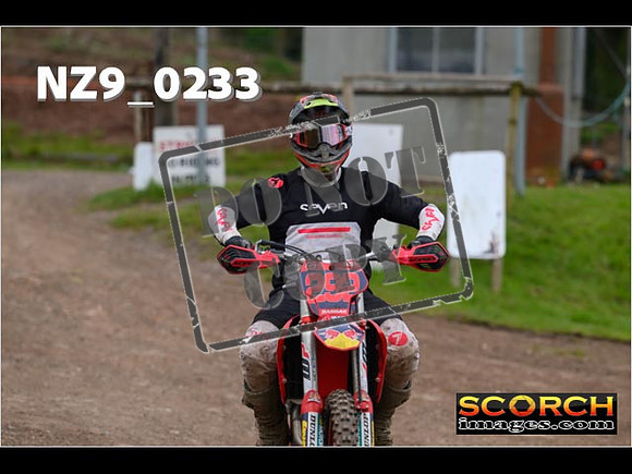 Thur25Apr-336