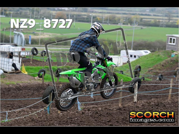 Thur31Oct-073