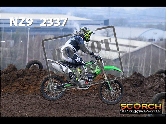 IntersGreenOrange-051