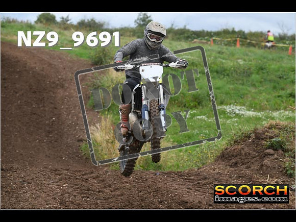Experts-087